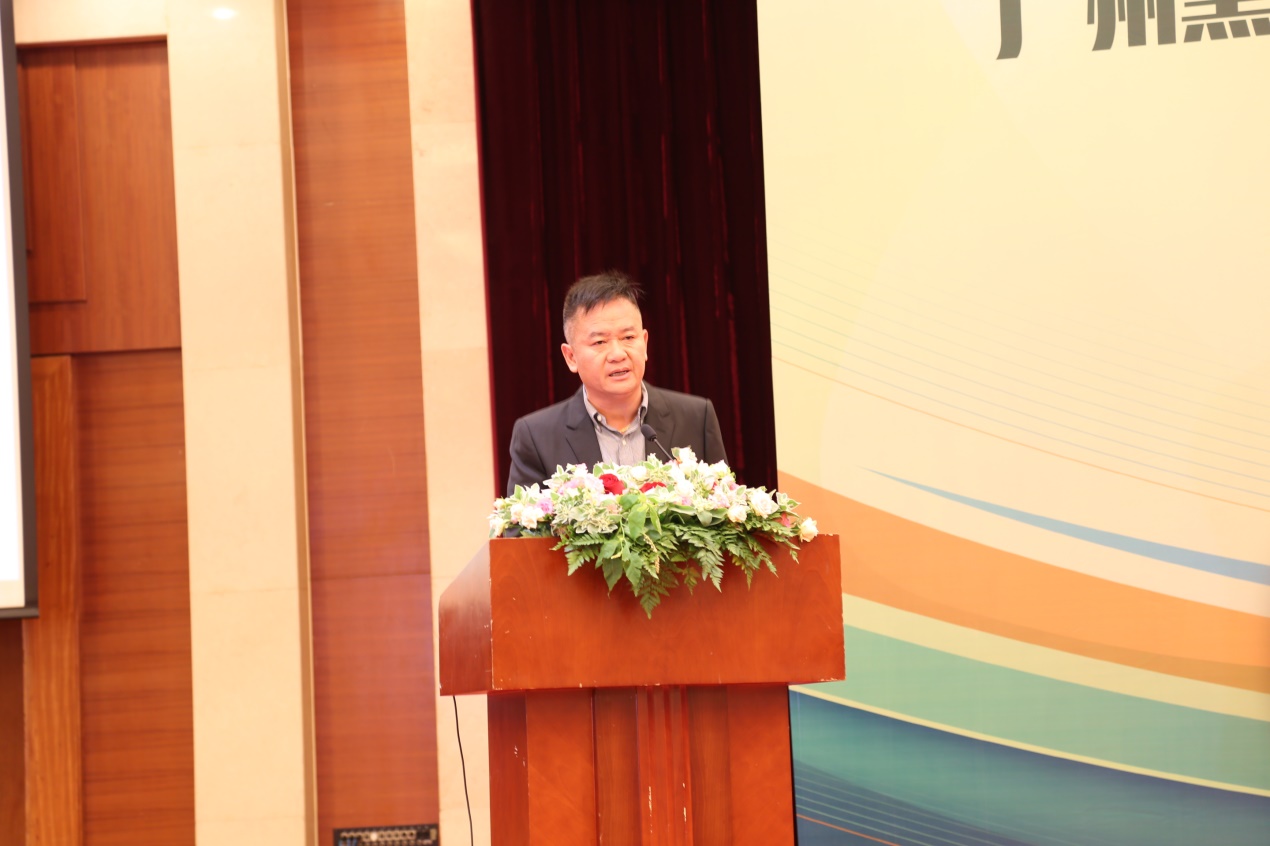 聯(lián)盟理事長廣州市環(huán)保設(shè)計院院長王革 聯(lián)盟理事長廣州市環(huán)保設(shè)計院院長王革